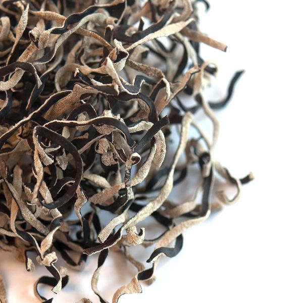 shredded-wood-ear-mushrooms-macro-1.jpg Dried Wood Ear Mushroom